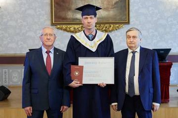 Первая группа руководителей группы компаний «Шешмаойл» завершила обучение по программе MBA