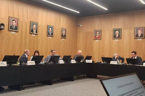 Компания «Шешмаойл» приняла участие в защите кандидатской диссертации в ТатНИПИнефть