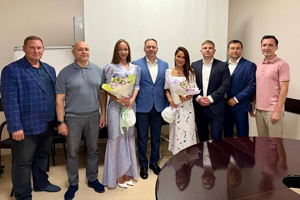 Первая группа руководителей группы компаний «Шешмаойл» завершила обучение по программе MBA